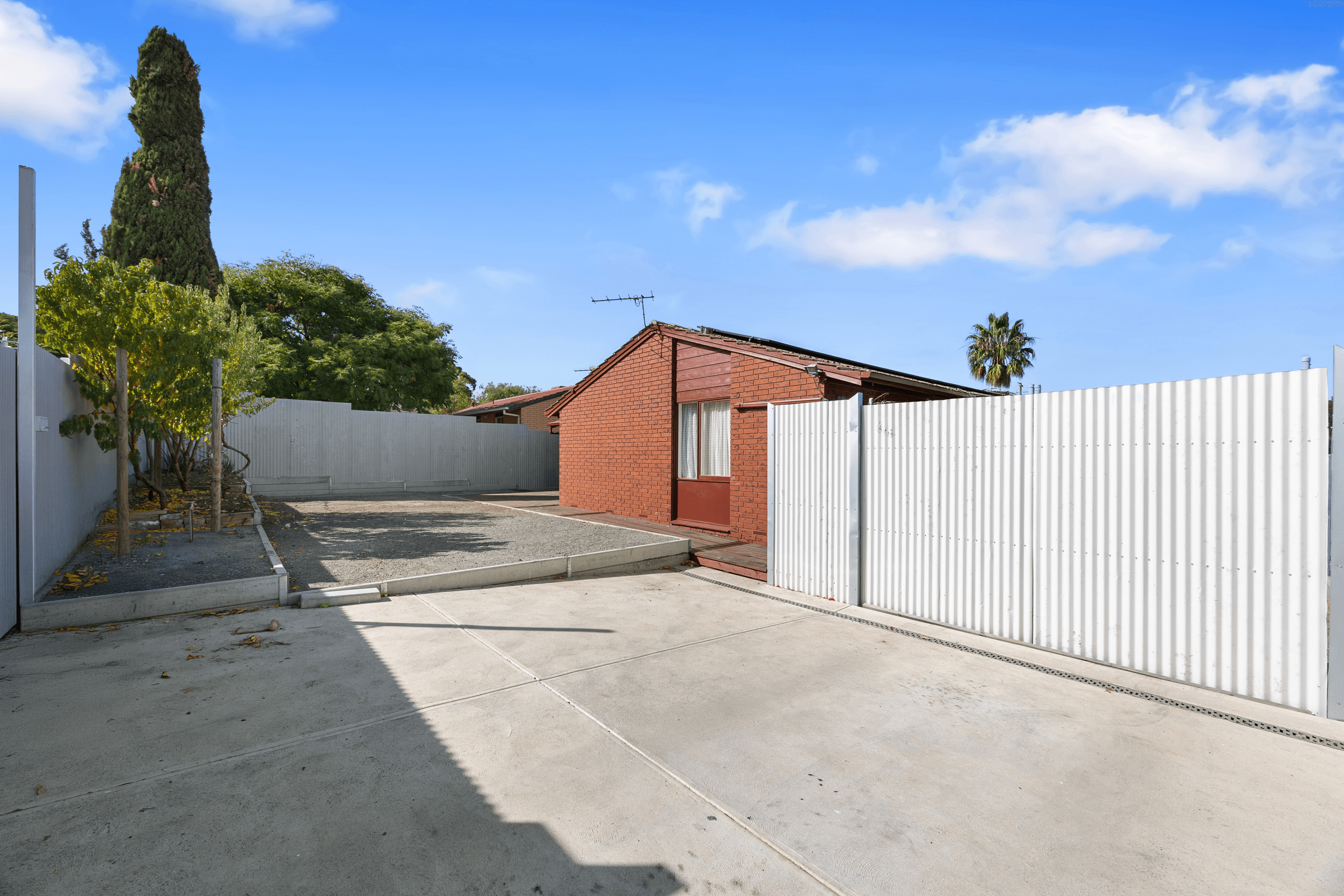 16 Itala Crescent, HACKHAM WEST, SA 5163