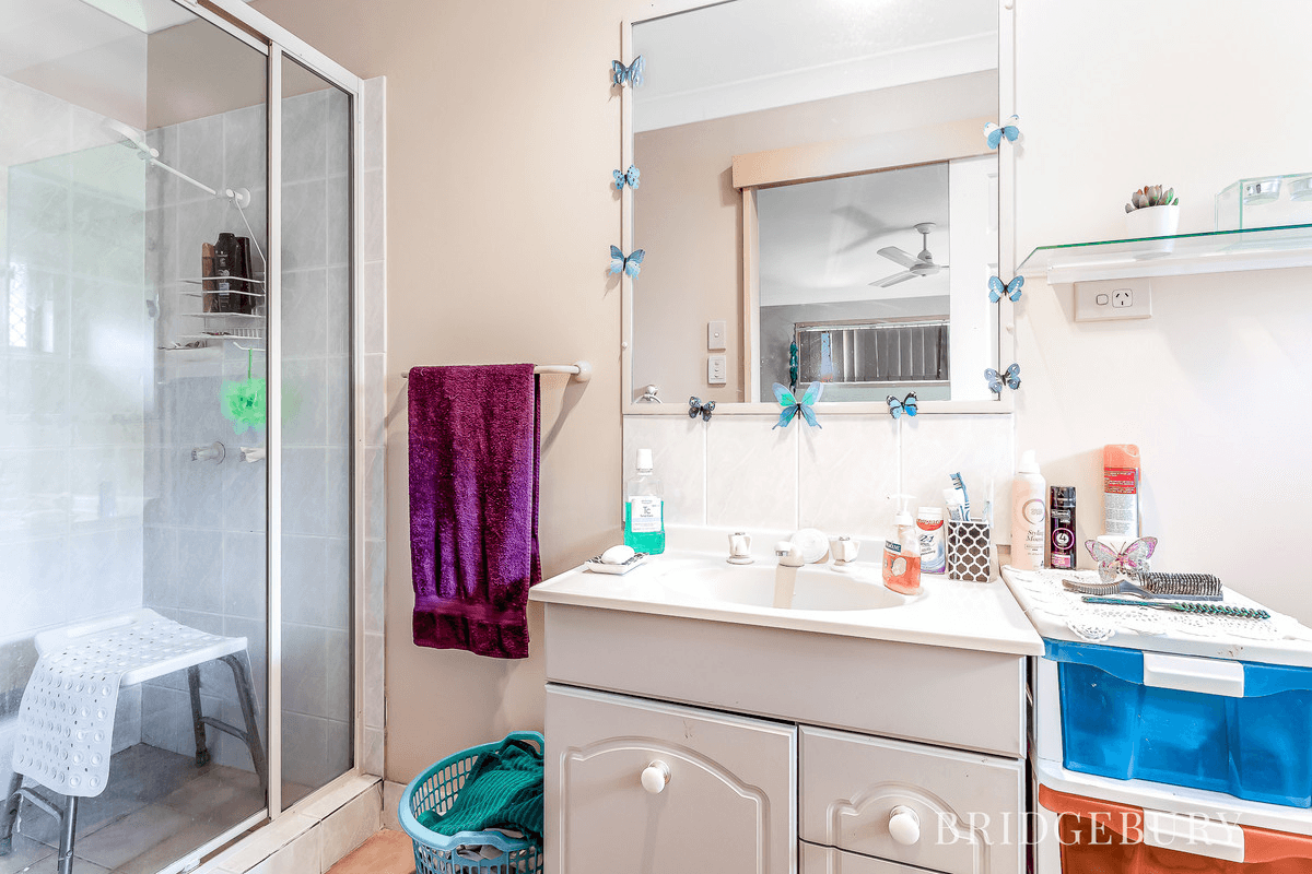 1 Autumn Place, Kallangur, QLD 4503