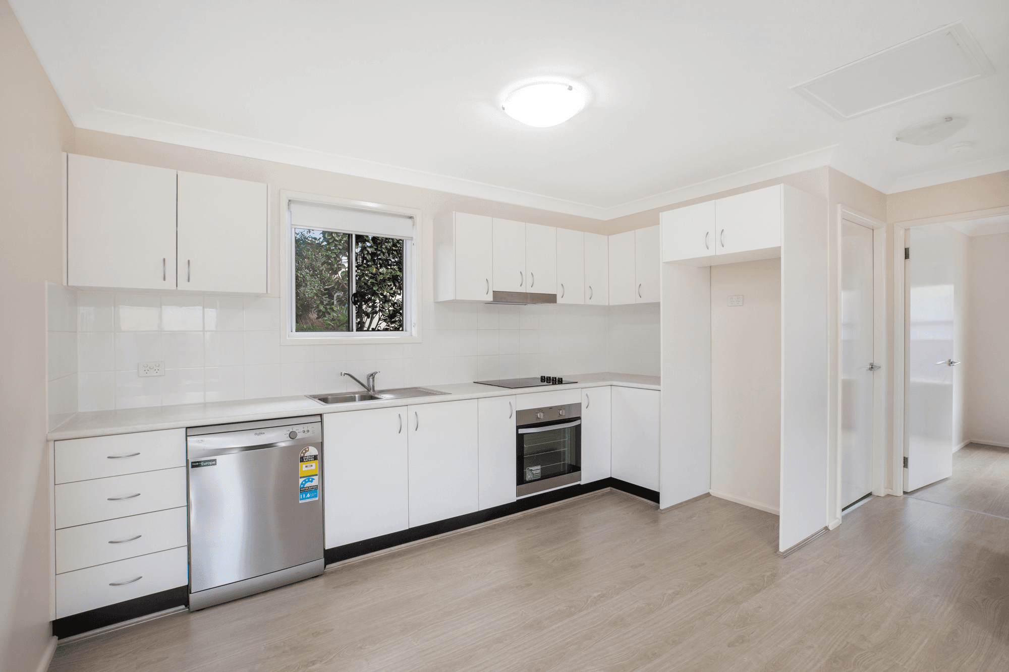 60A  Cambridge Street, Cambridge Park, NSW 2747