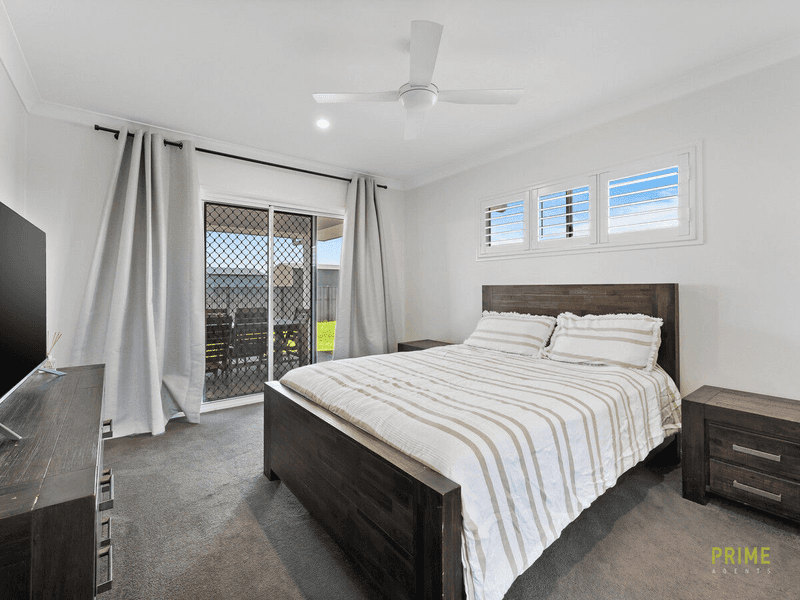 6 Catalina Court, Booral, QLD 4655