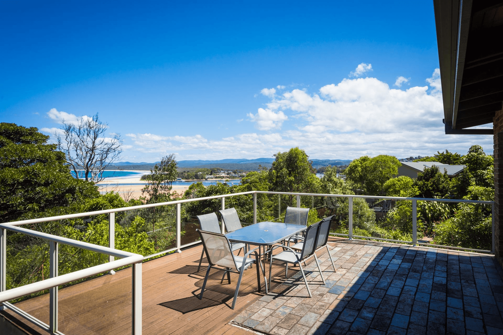 8 Lake Street, Merimbula, NSW 2548