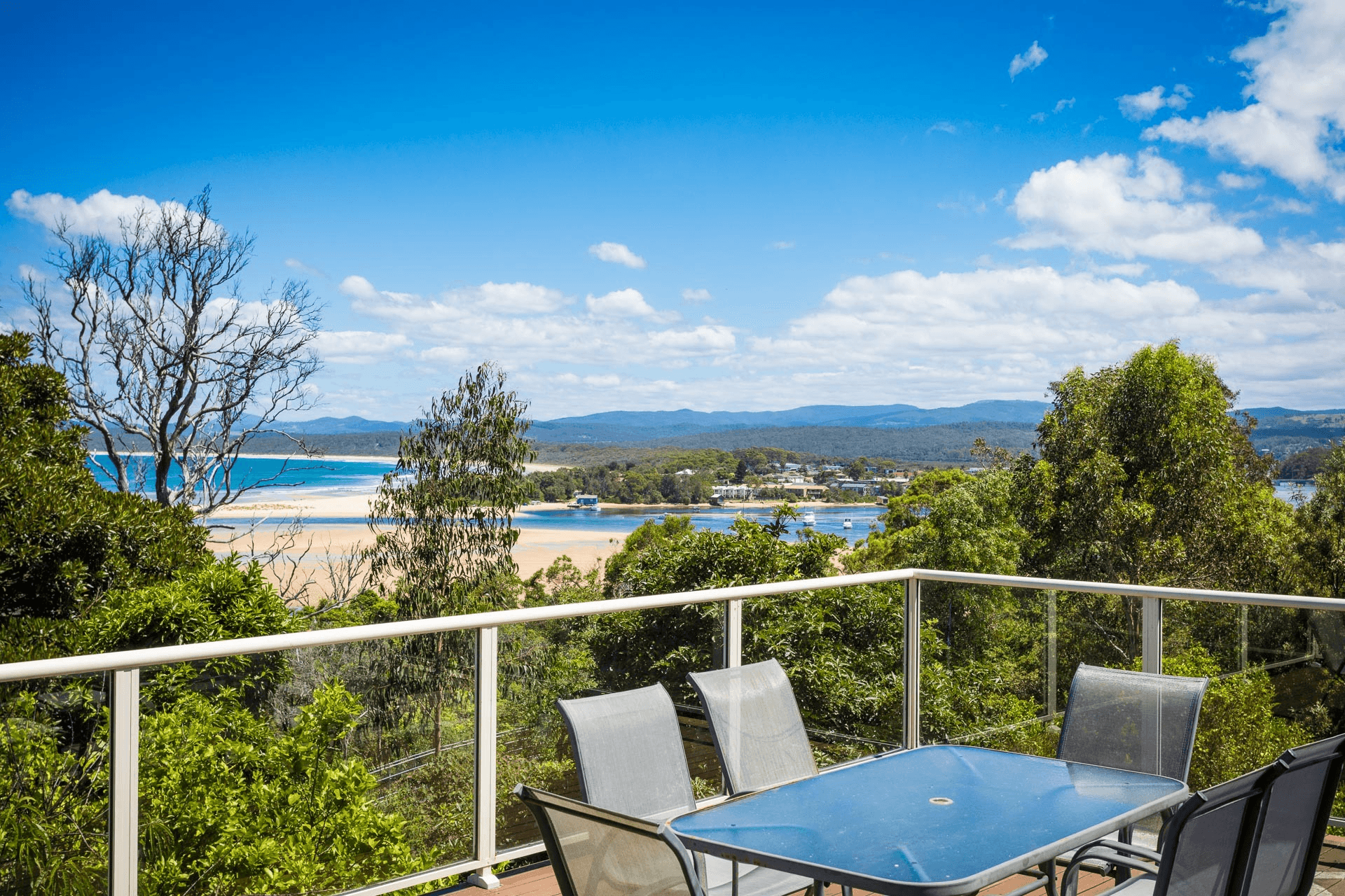 8 Lake Street, Merimbula, NSW 2548