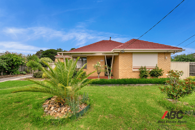 344 Station Road, St Albans, VIC 3021