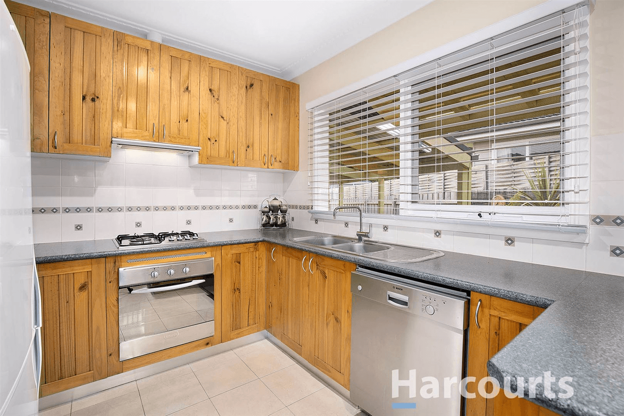 30  Flinders Crescent, Boronia, VIC 3155