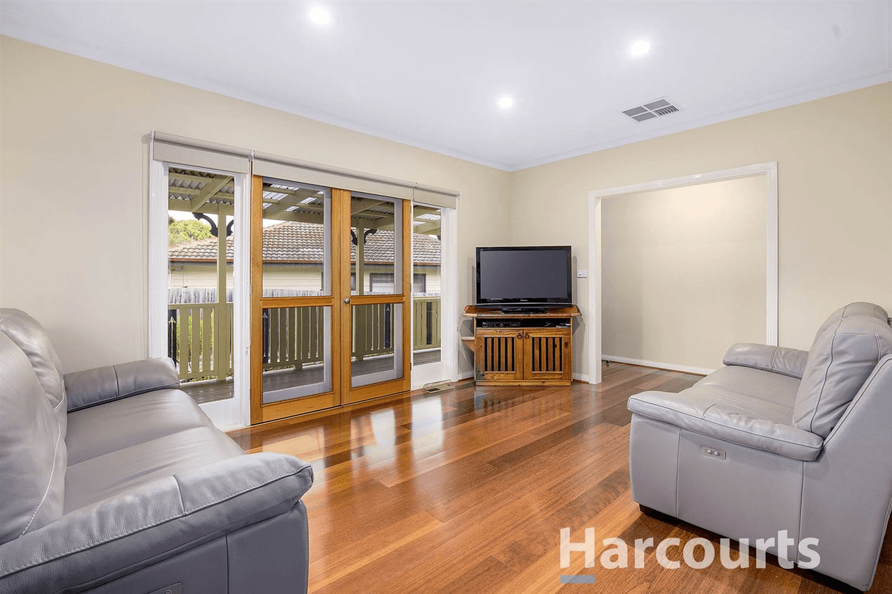 30  Flinders Crescent, Boronia, VIC 3155