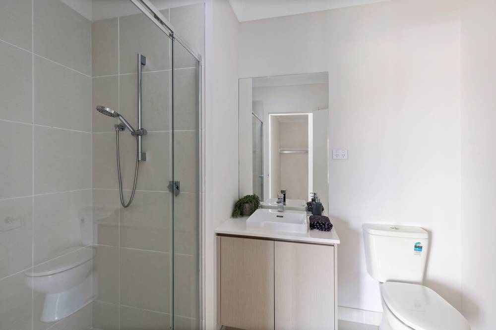 17 Stonrise Street, WOLLERT, VIC 3750