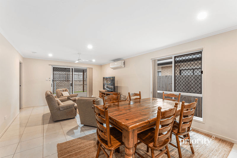 4 Liberator Street, GRIFFIN, QLD 4503