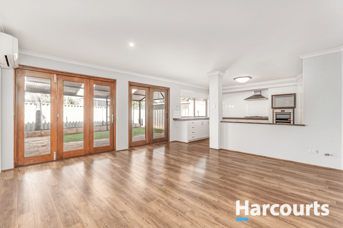 23 Ellenbrae Place, MARANGAROO, WA 6064