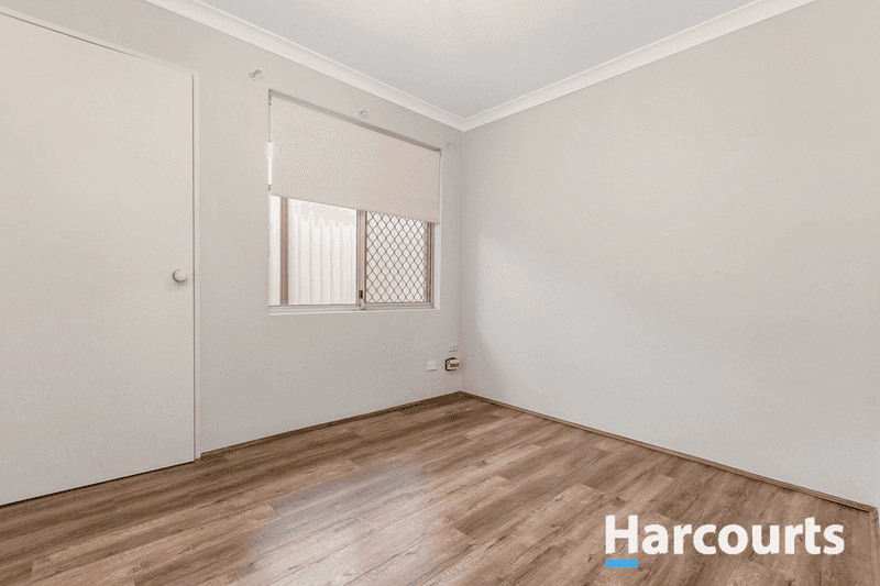 23 Ellenbrae Place, MARANGAROO, WA 6064