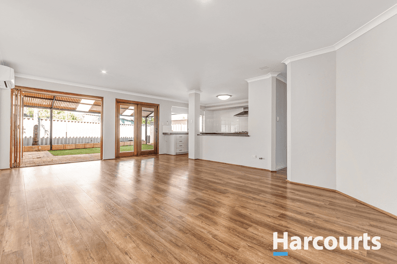 23 Ellenbrae Place, MARANGAROO, WA 6064