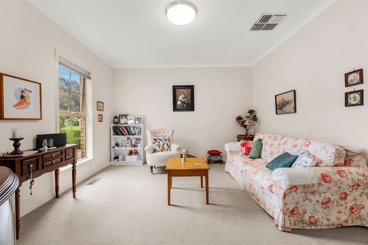 4/31-35 Surrey Road, BLACKBURN NORTH, VIC 3130