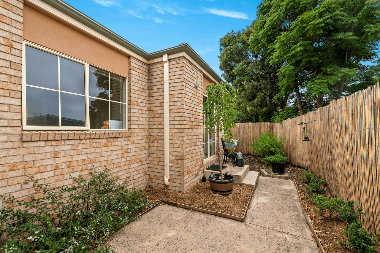 4/31-35 Surrey Road, BLACKBURN NORTH, VIC 3130