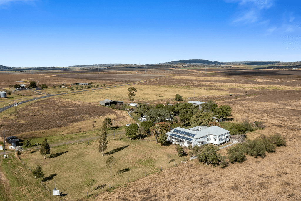 364 Cudmore Road, CAMBOOYA, QLD 4358