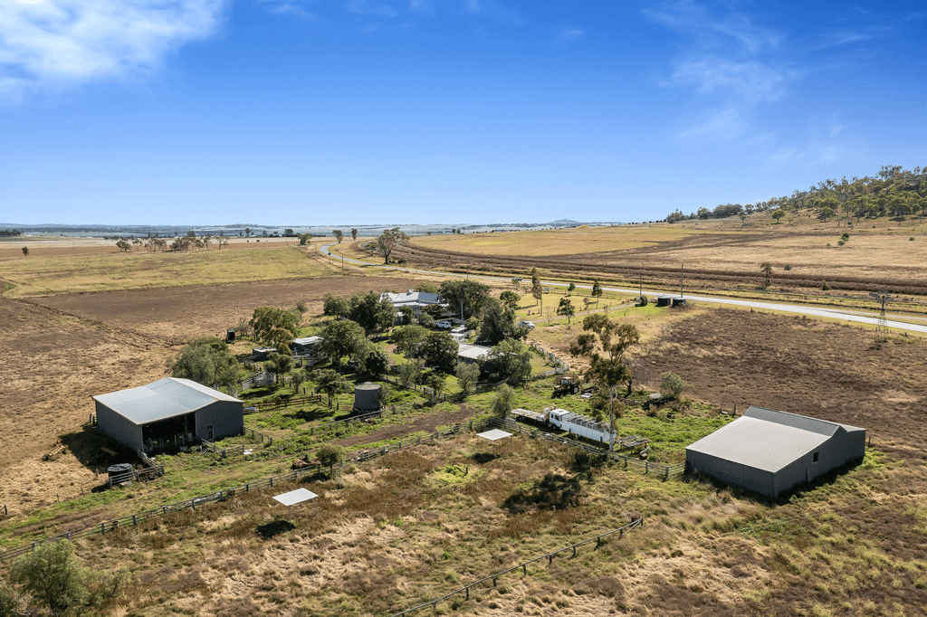 364 Cudmore Road, CAMBOOYA, QLD 4358