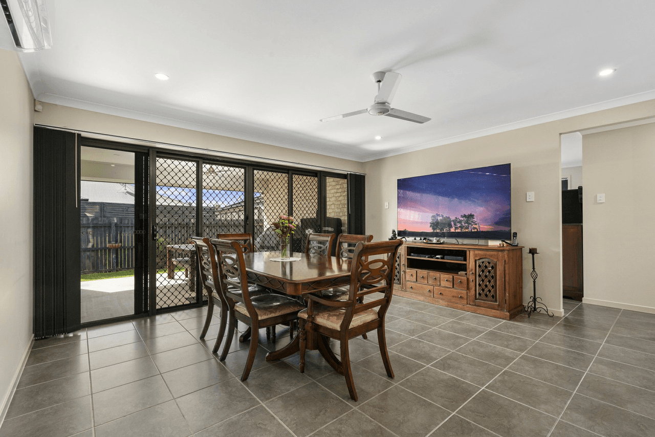 22 Cadaga Place, CABOOLTURE, QLD 4510