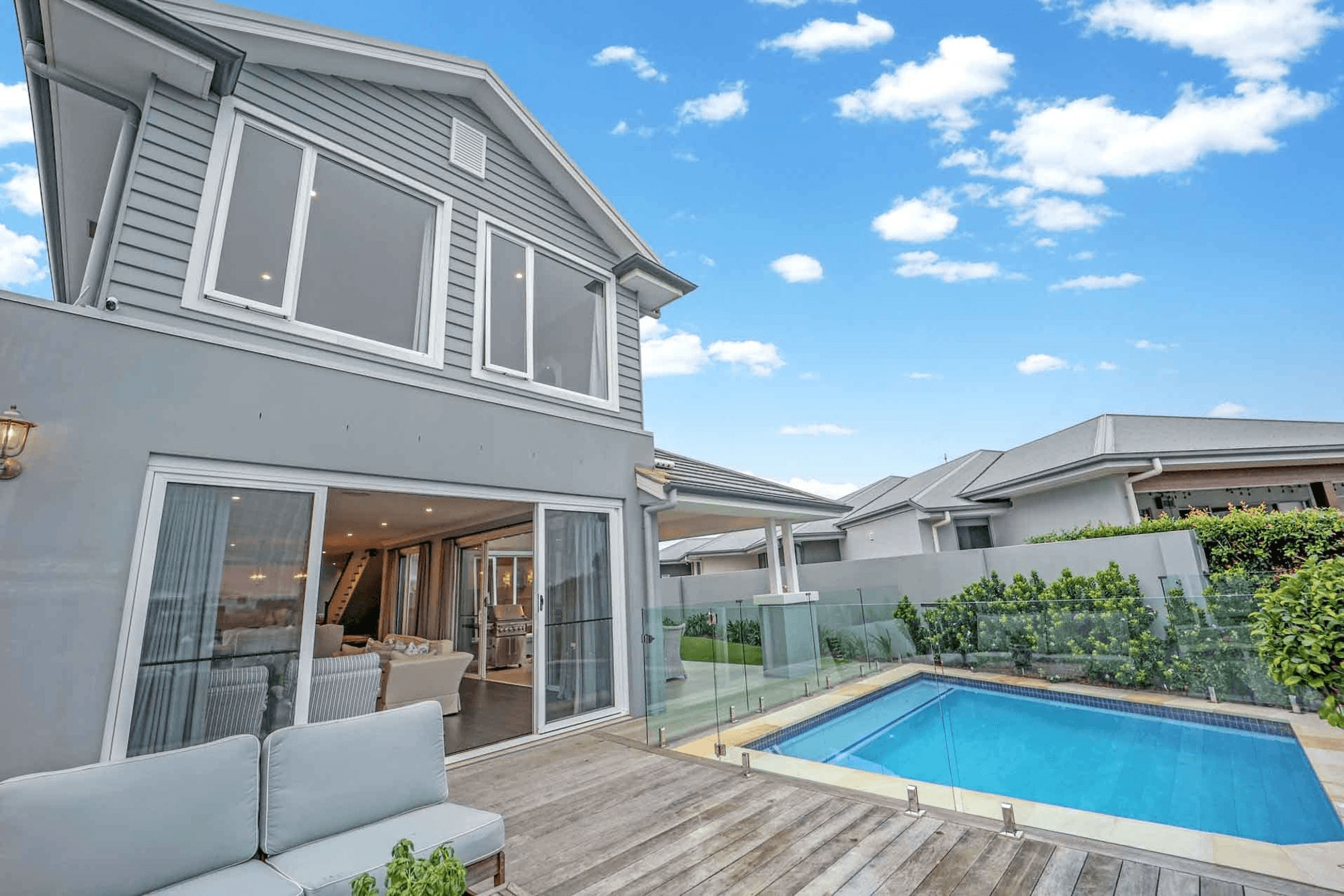 5 Paradise Parade, JACOBS WELL, QLD 4208