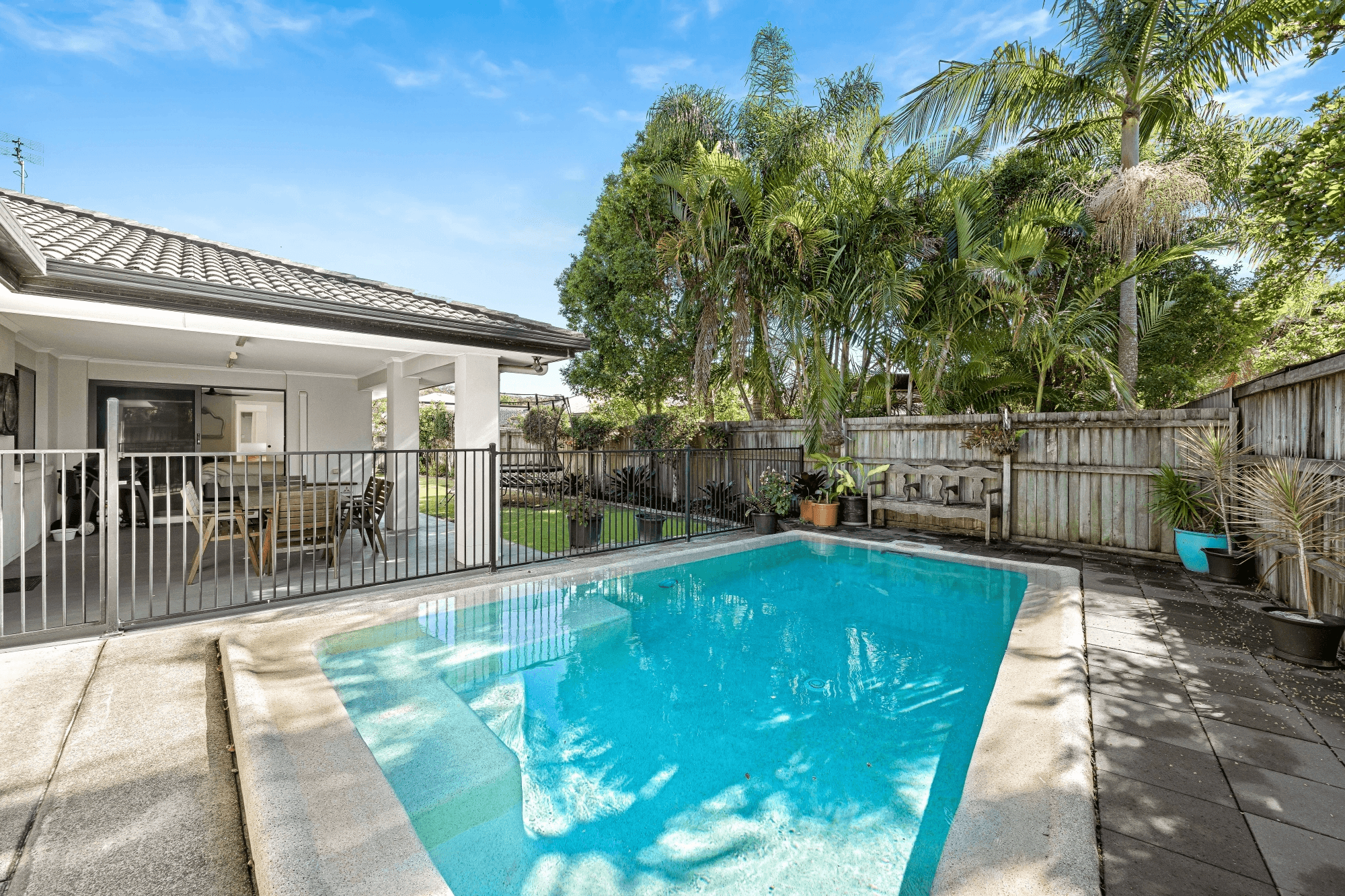 9 Conifer Place, Currimundi, QLD 4551