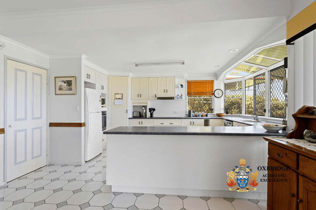 146 Brooklands Drive, BEAUDESERT, QLD 4285