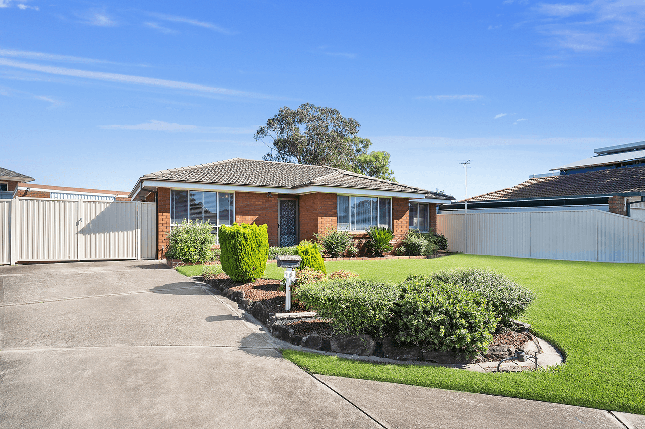 18 Bimbi Place, BONNYRIGG, NSW 2177