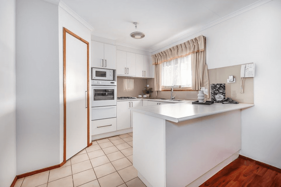 2/32 Branston Road, St Albans, VIC 3021
