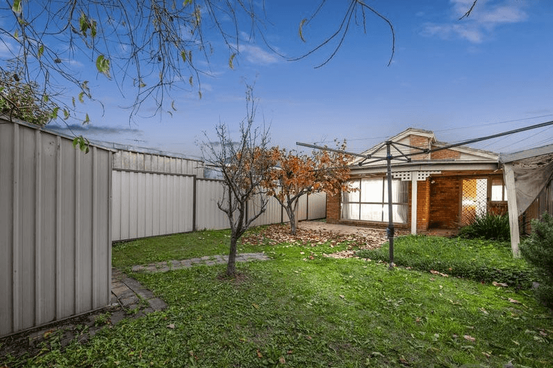 2/32 Branston Road, St Albans, VIC 3021