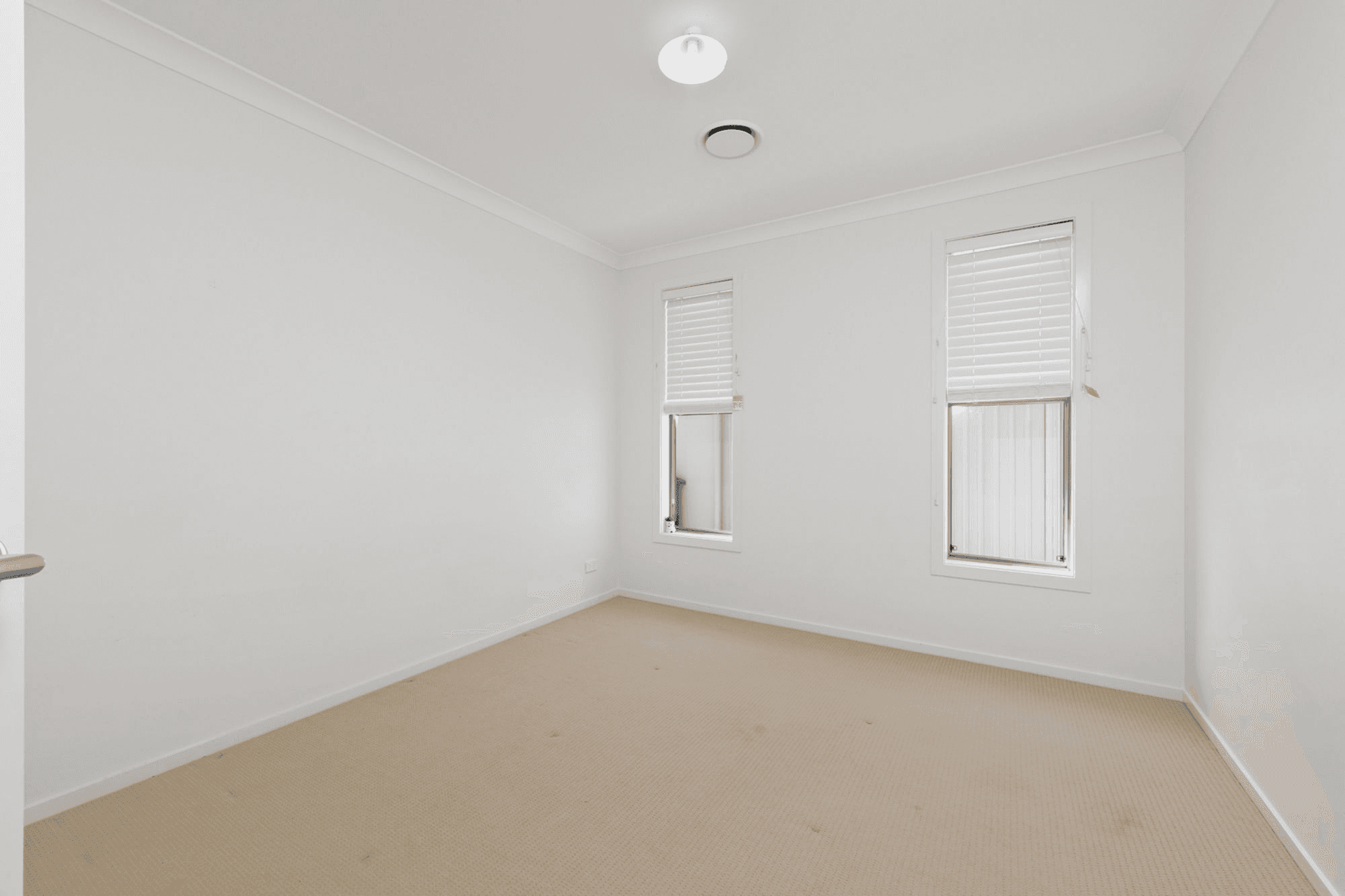 17 Marina View Drive, PELICAN WATERS, QLD 4551