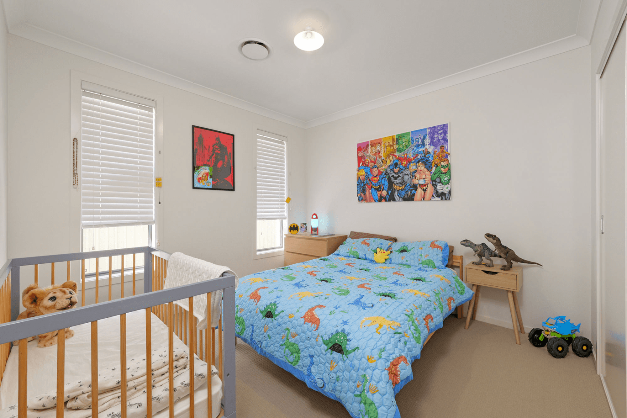 17 Marina View Drive, PELICAN WATERS, QLD 4551