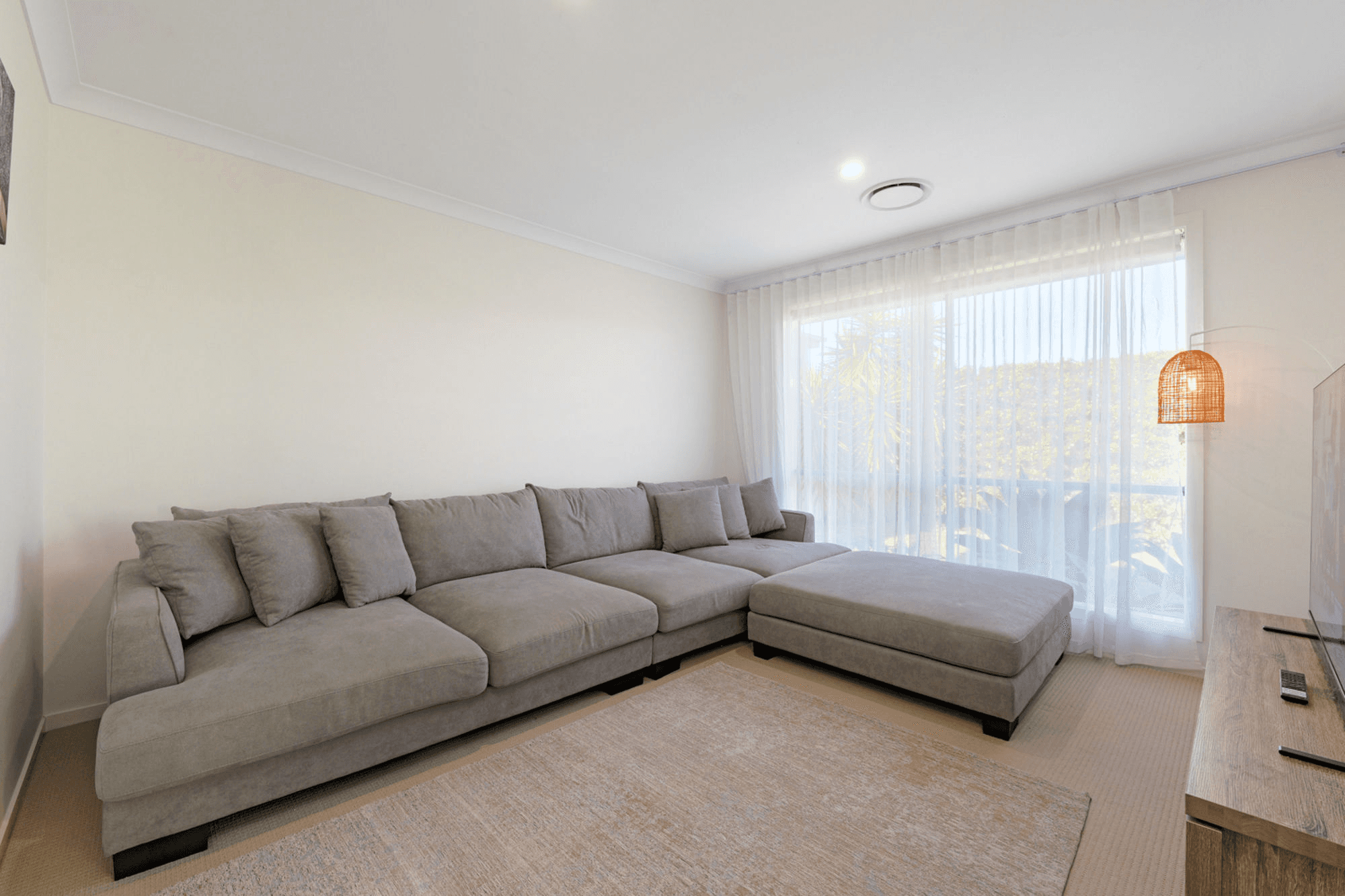 17 Marina View Drive, PELICAN WATERS, QLD 4551