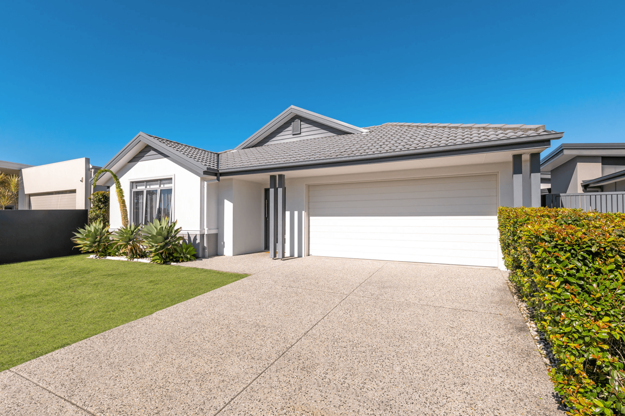 17 Marina View Drive, PELICAN WATERS, QLD 4551