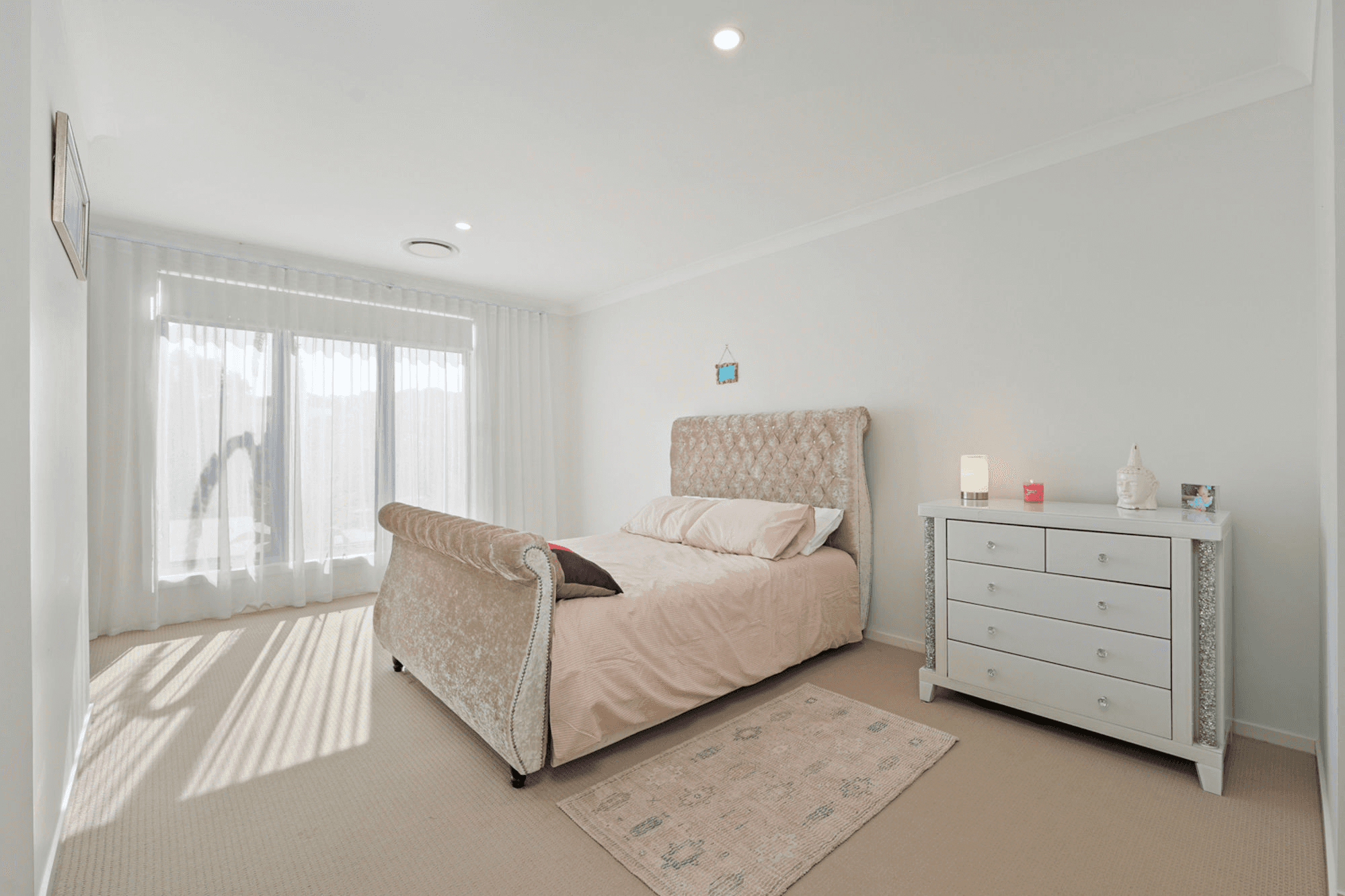17 Marina View Drive, PELICAN WATERS, QLD 4551