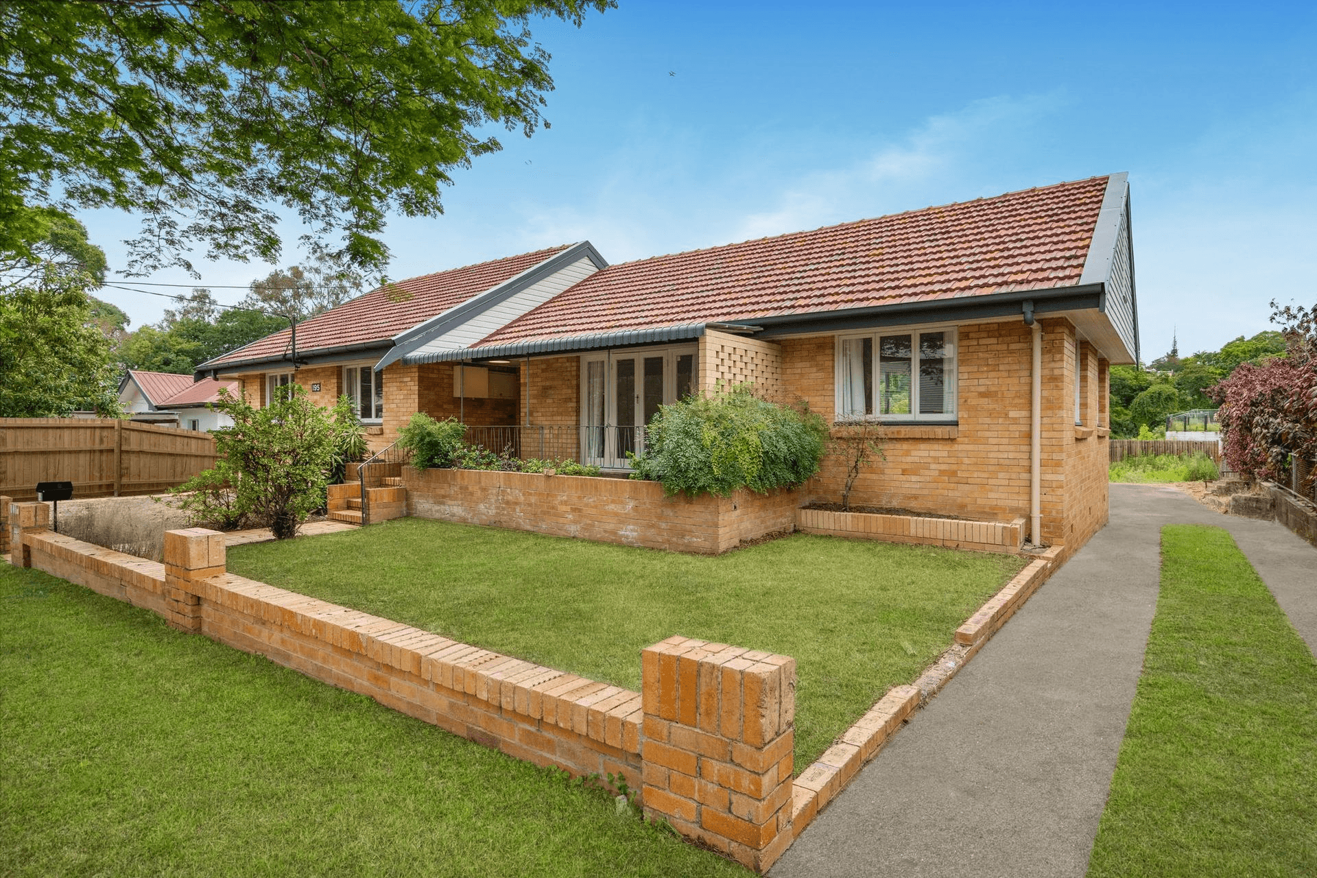 195 Ashgrove Avenue, Ashgrove, QLD 4060