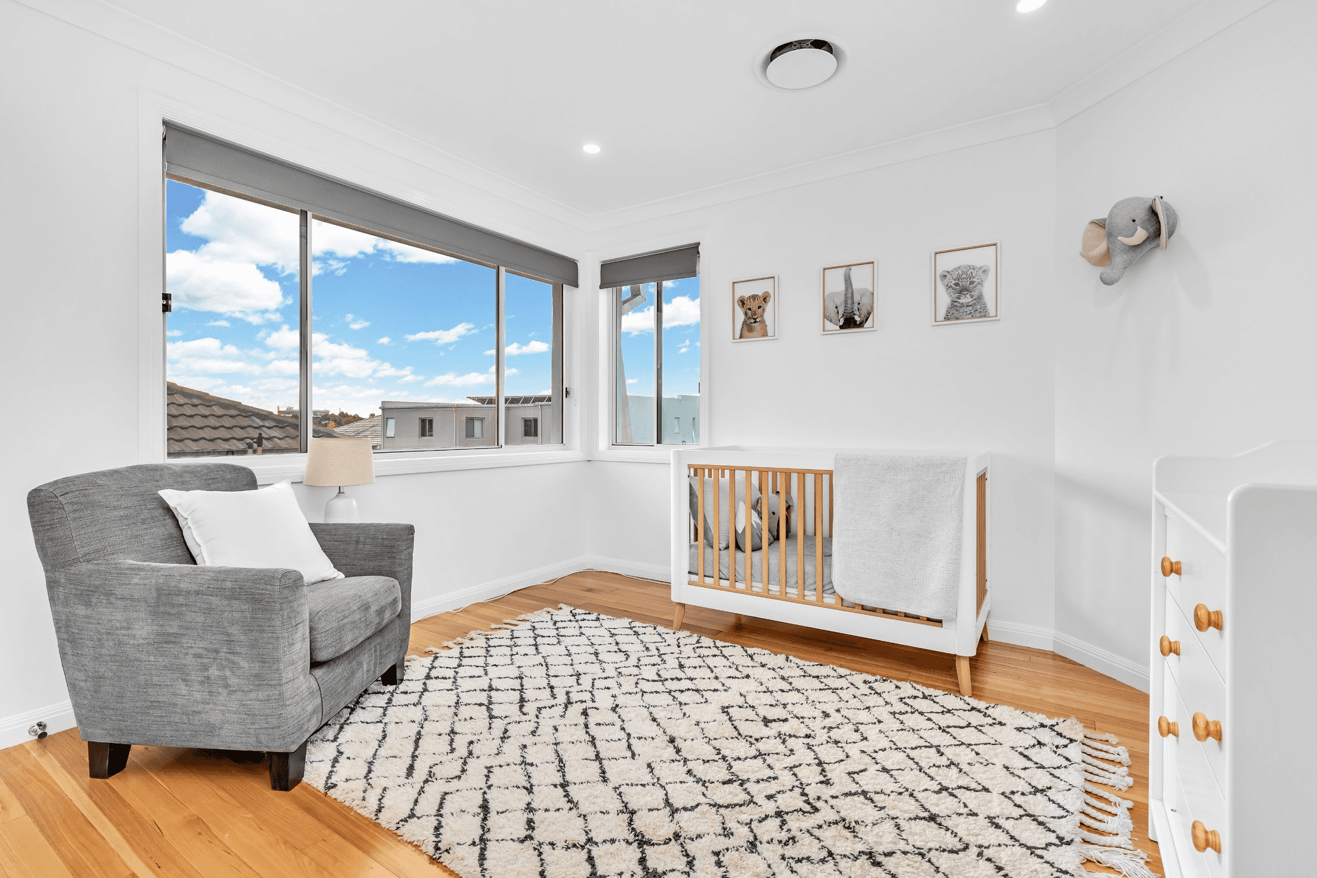 12 Pipersbrook Crescent, Bella Vista, NSW 2153