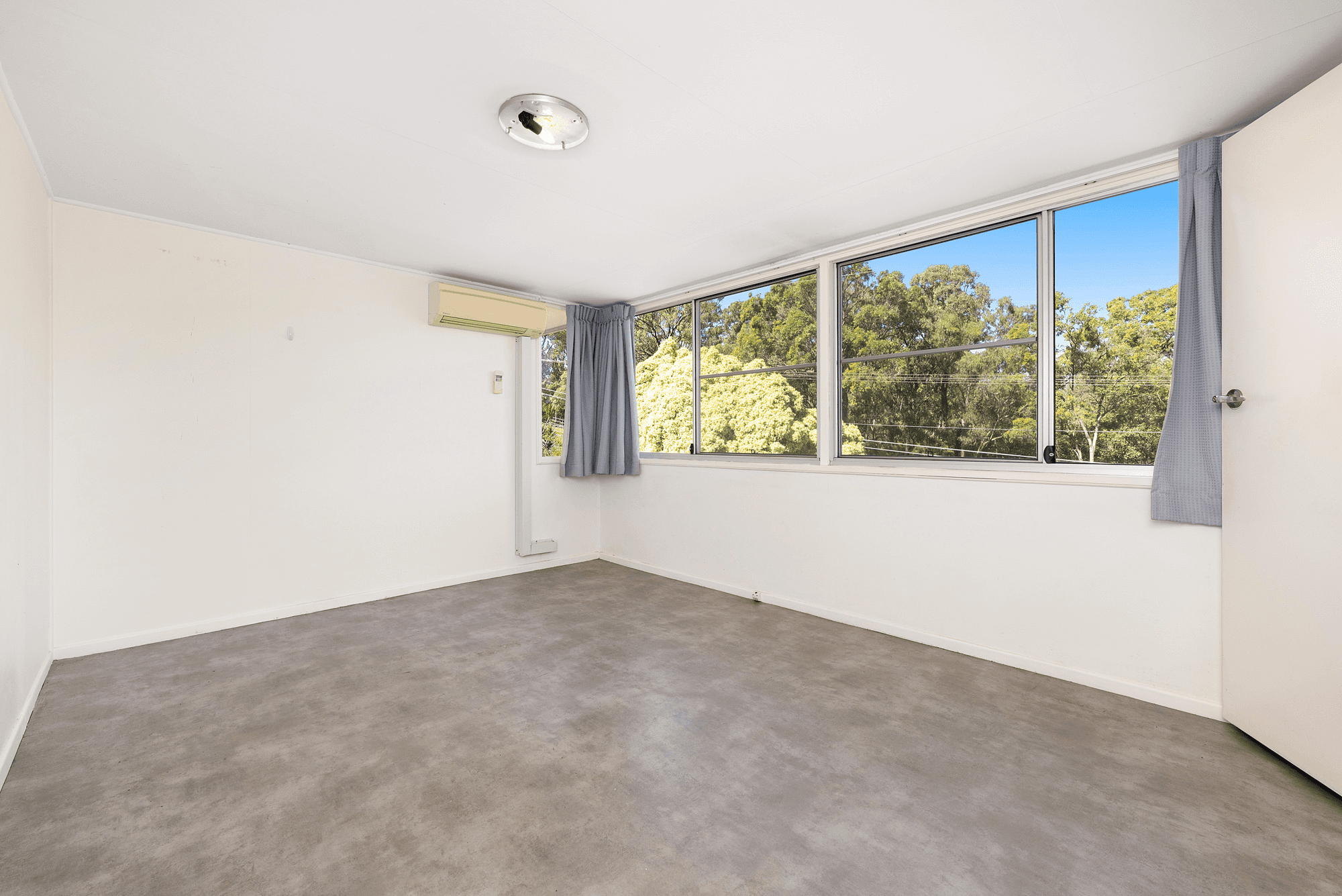 300 Richmond Road, CANNON HILL, QLD 4170
