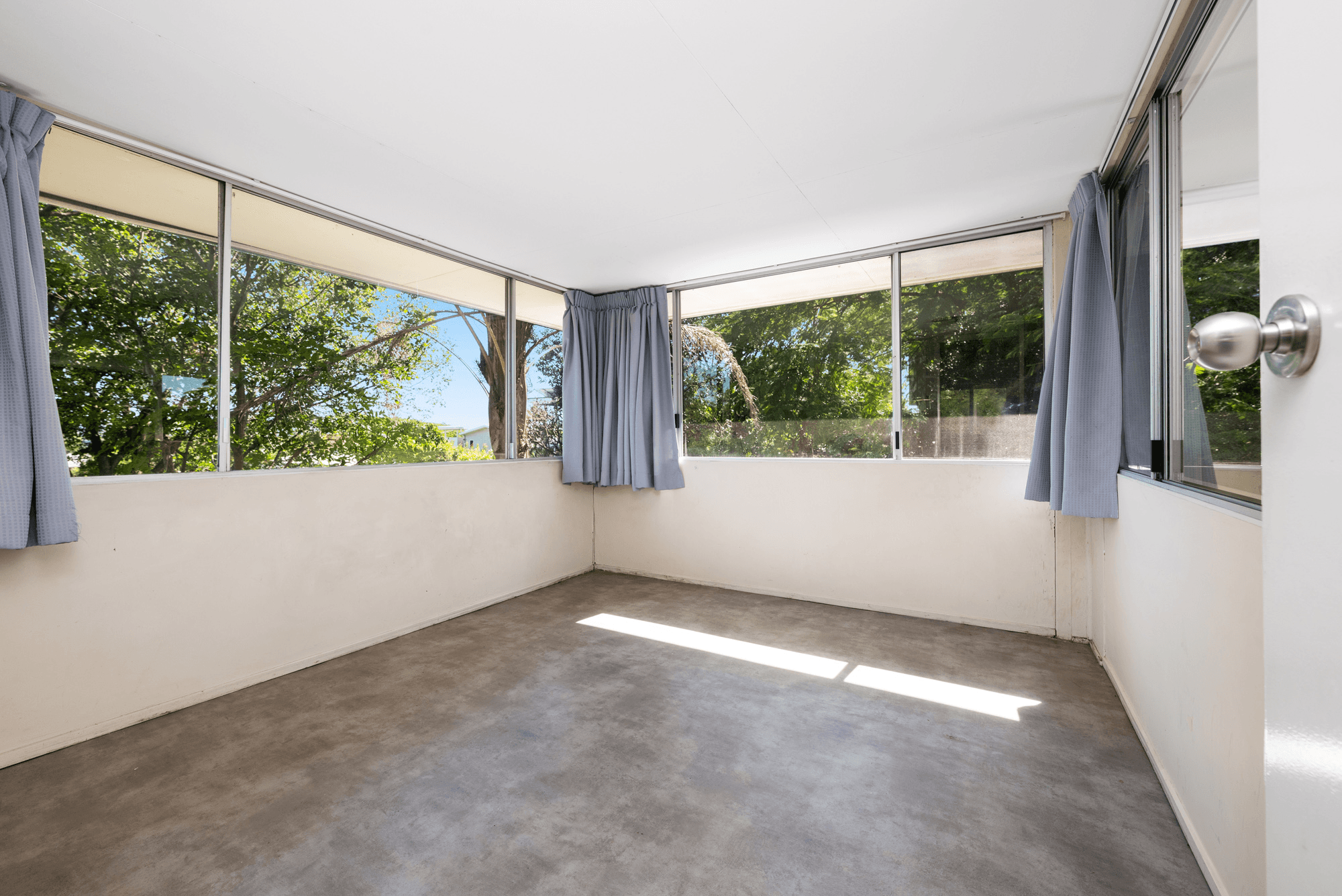 300 Richmond Road, CANNON HILL, QLD 4170