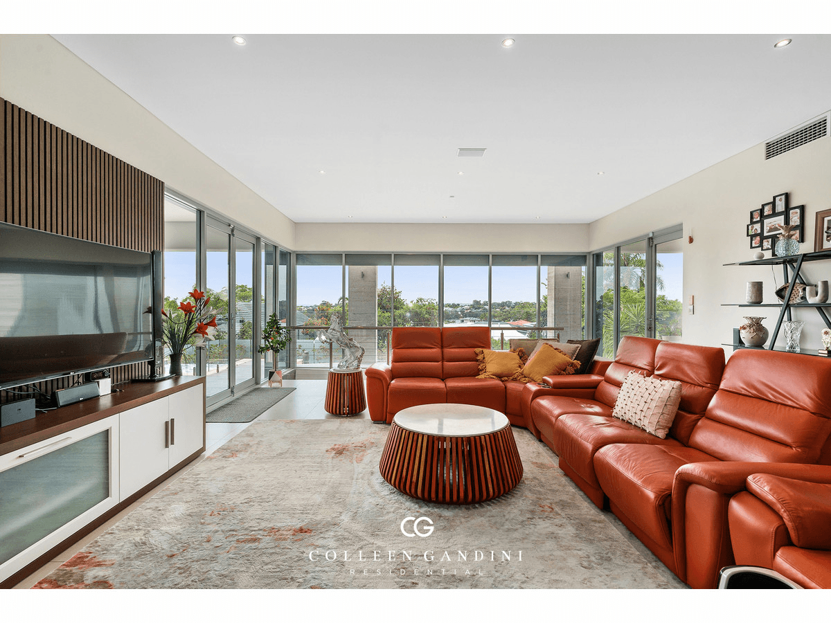 74 Ullapool Road, Mount Pleasant, WA 6153