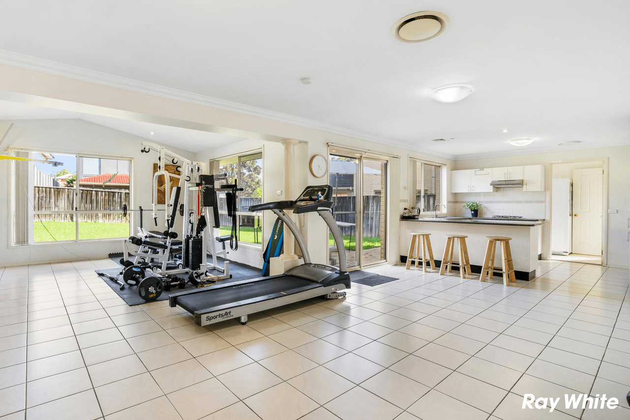 164 Brampton Drive, BEAUMONT HILLS, NSW 2155