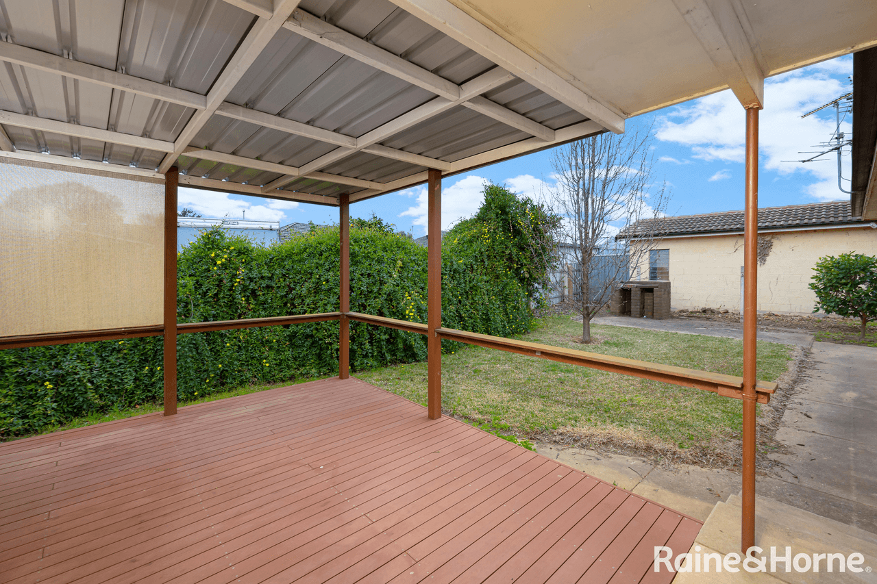 25 Fraser Street, MOUNT AUSTIN, NSW 2650