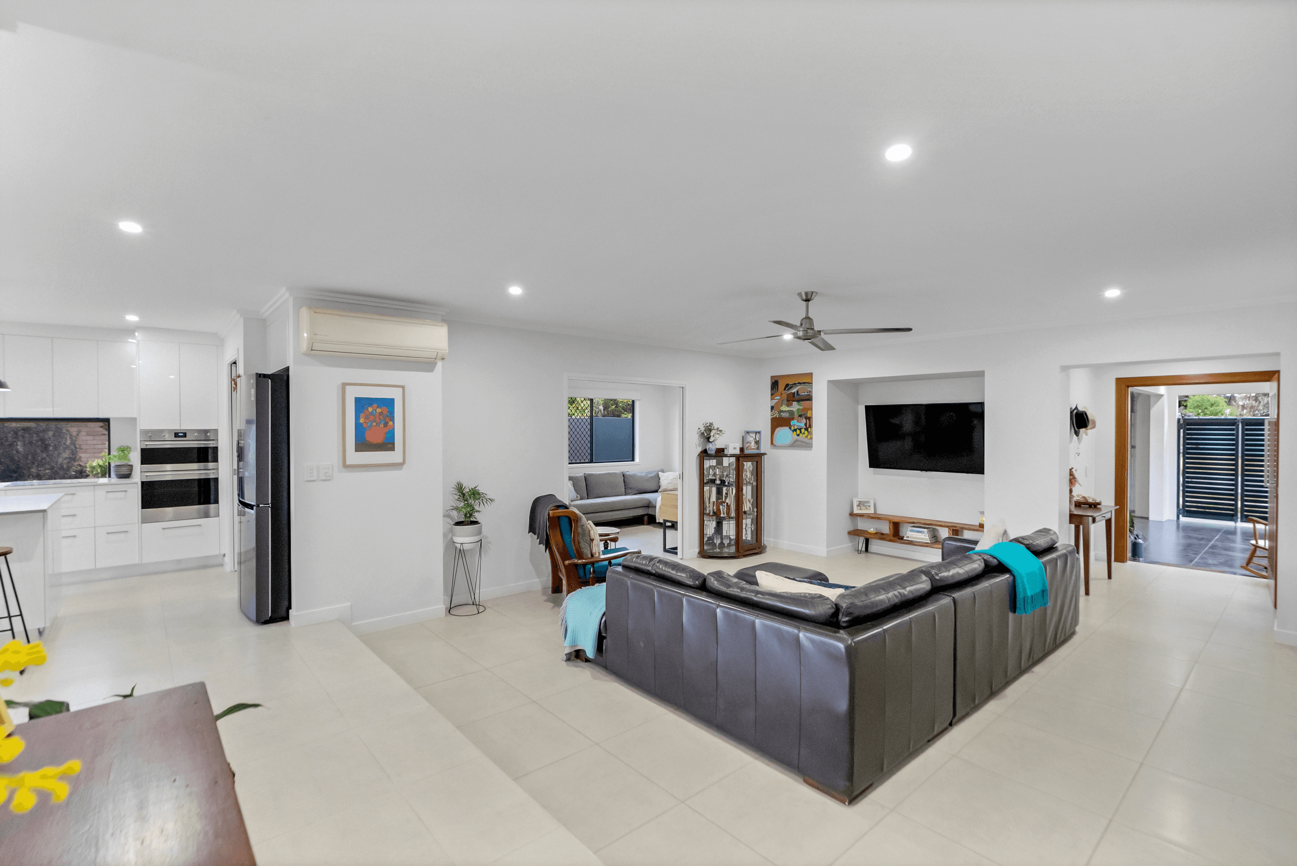 60 Irene Street, MOOROOBOOL, QLD 4870