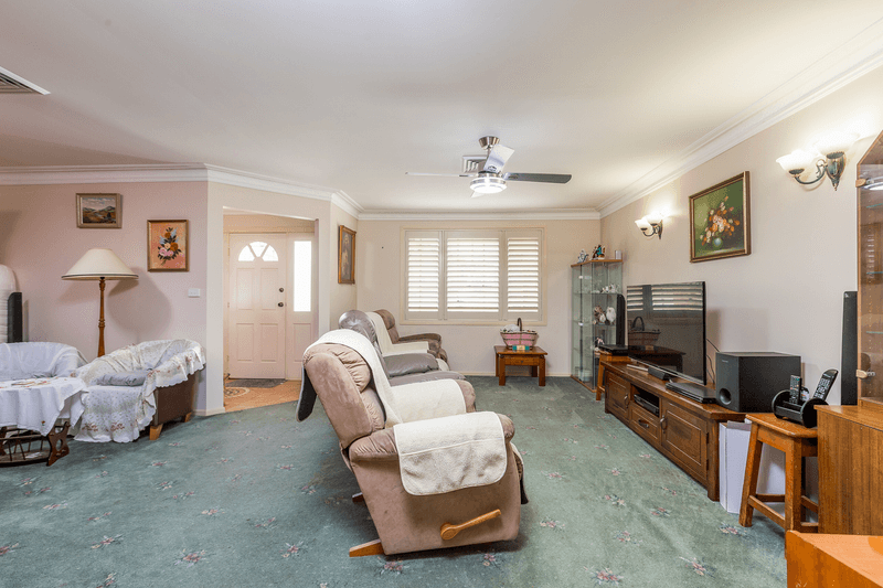 5 Harriet Close, RAYMOND TERRACE, NSW 2324