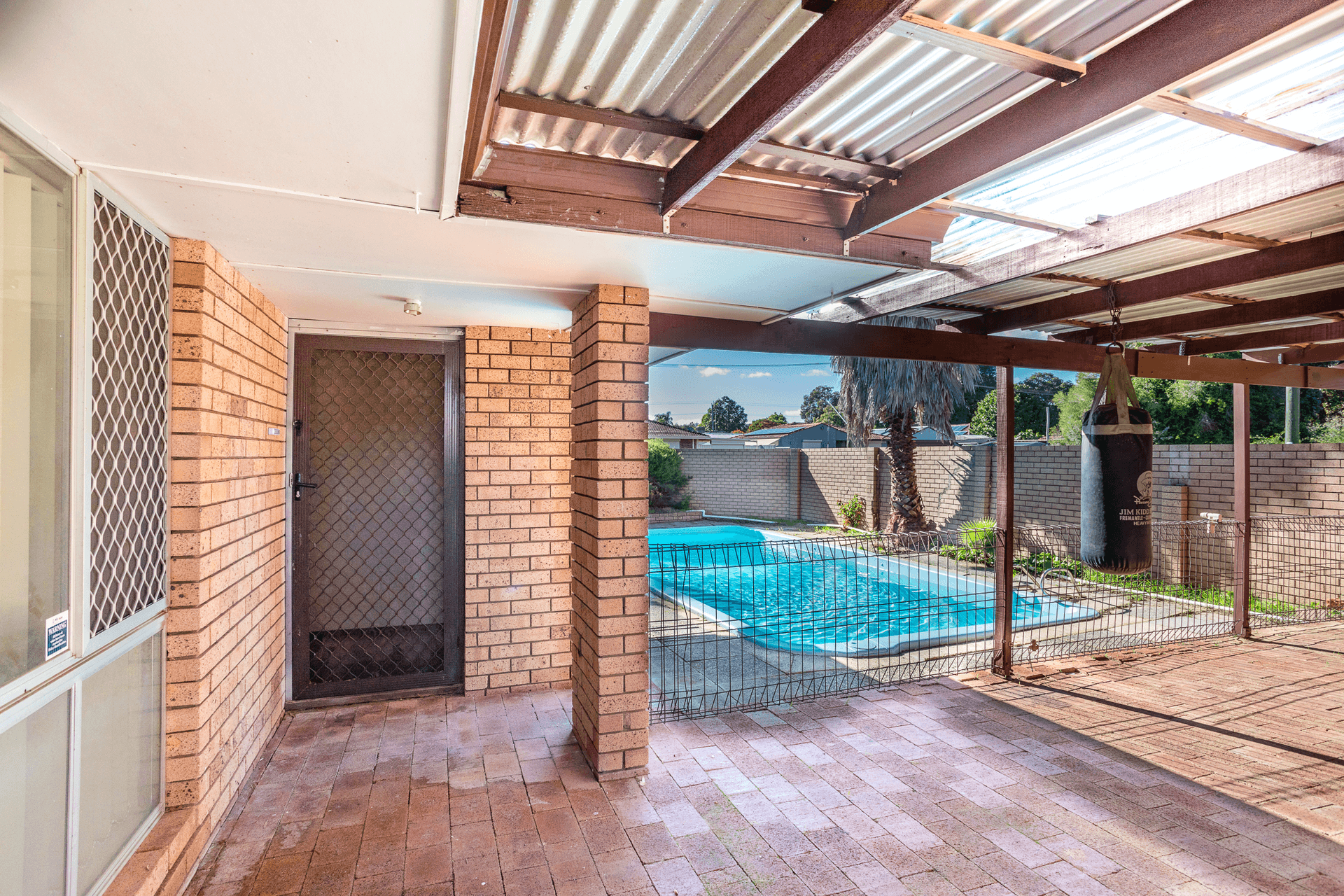 1 Cronin Place, Armadale, WA 6112