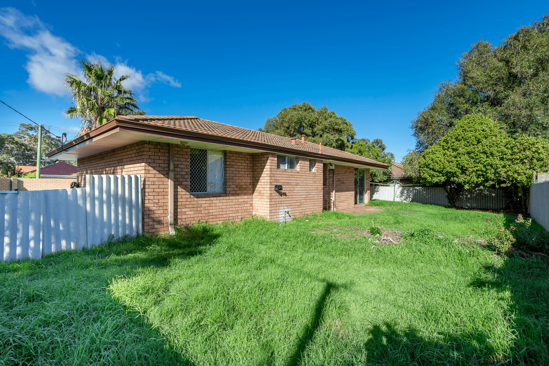 1 Cronin Place, Armadale, WA 6112