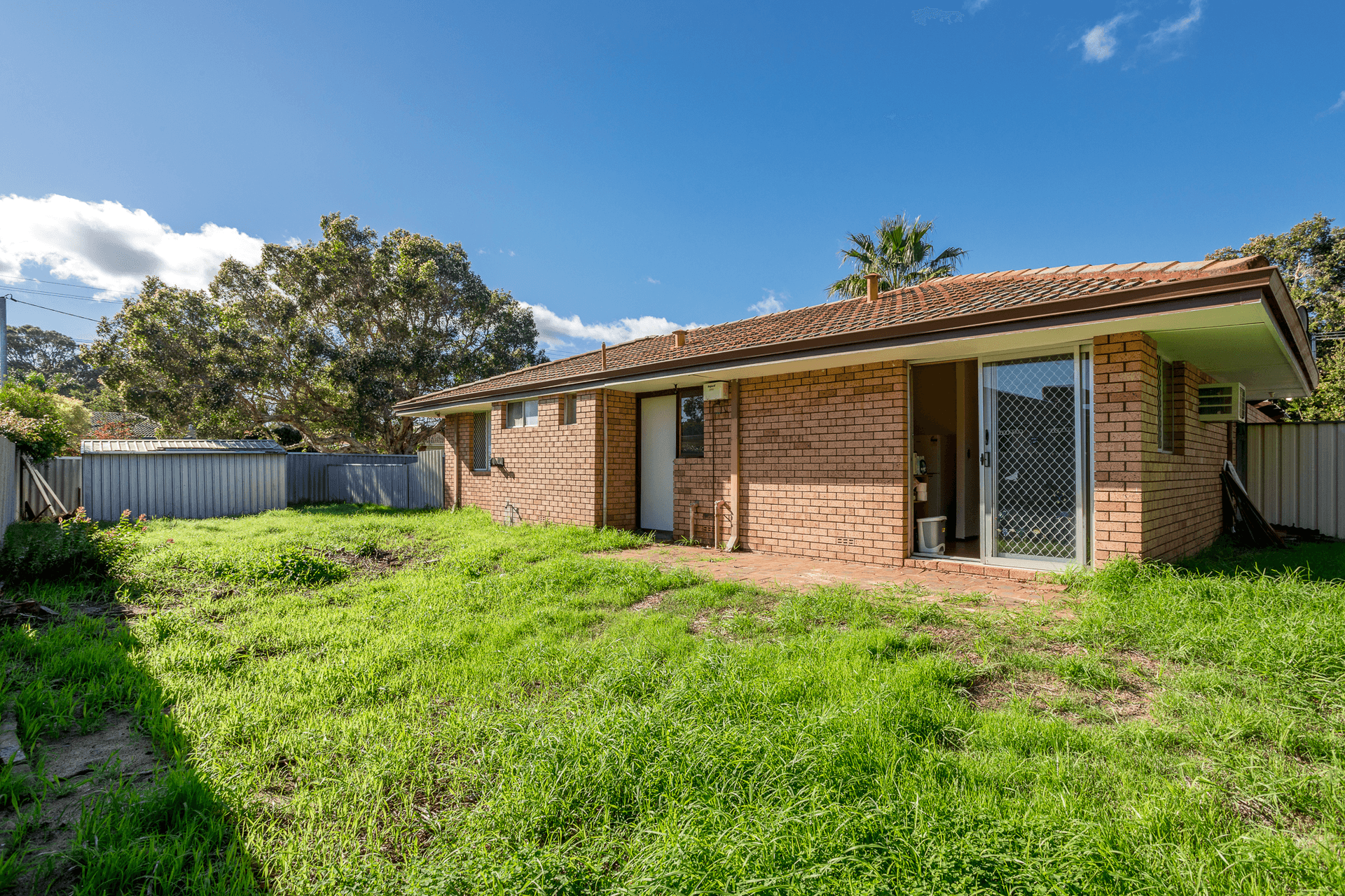 1 Cronin Place, Armadale, WA 6112