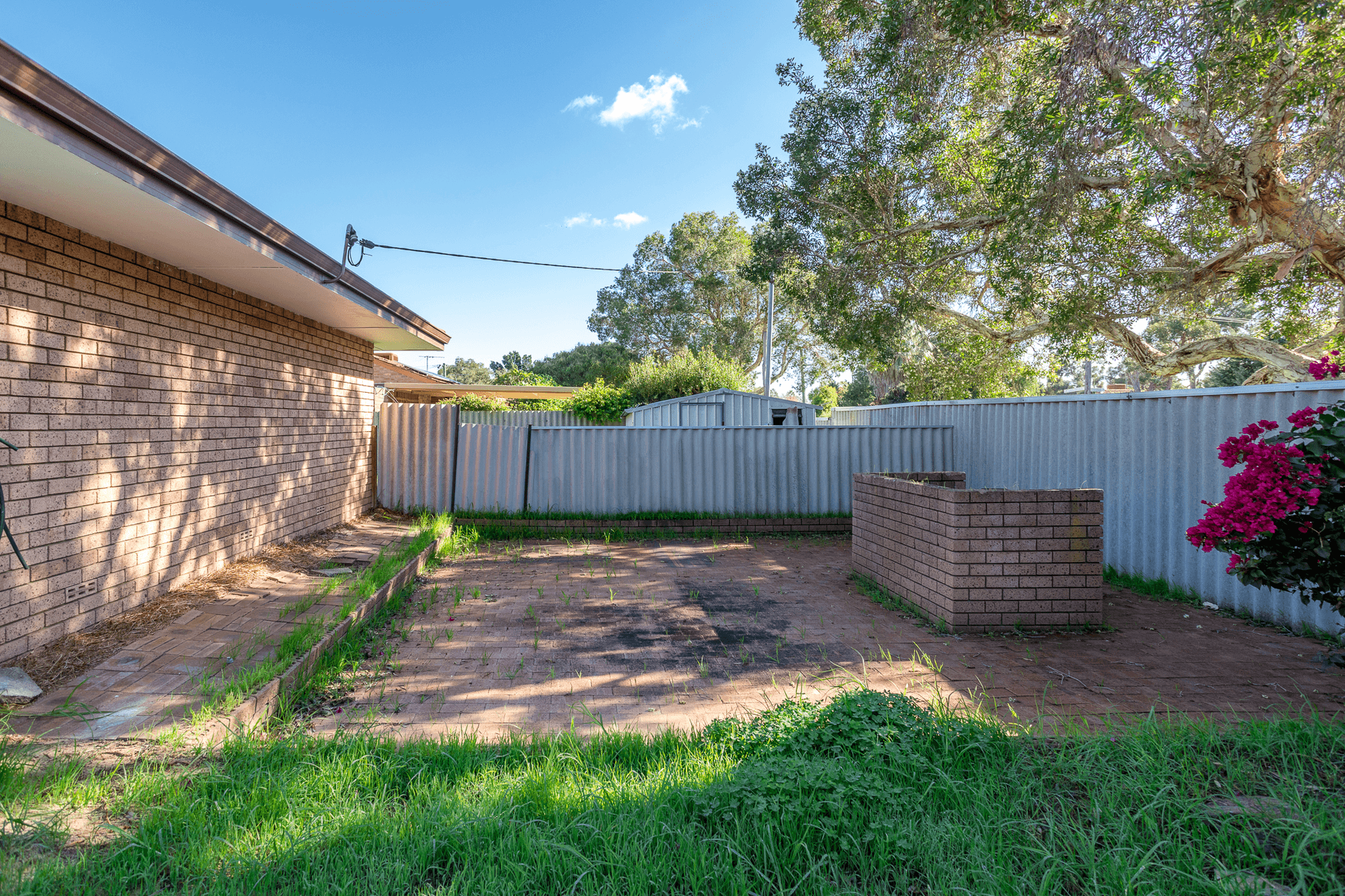 1 Cronin Place, Armadale, WA 6112