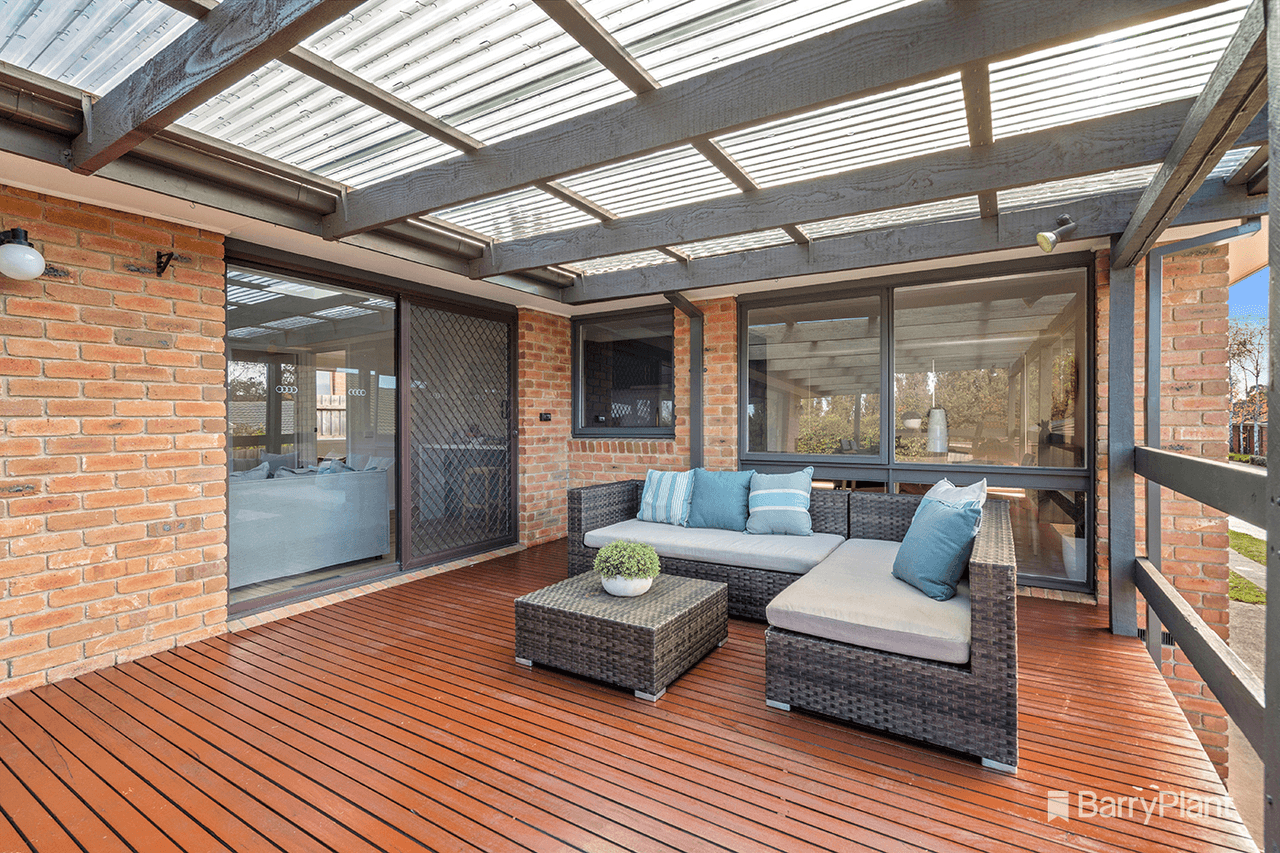 12 Ashcombe Drive, Ringwood, VIC 3134