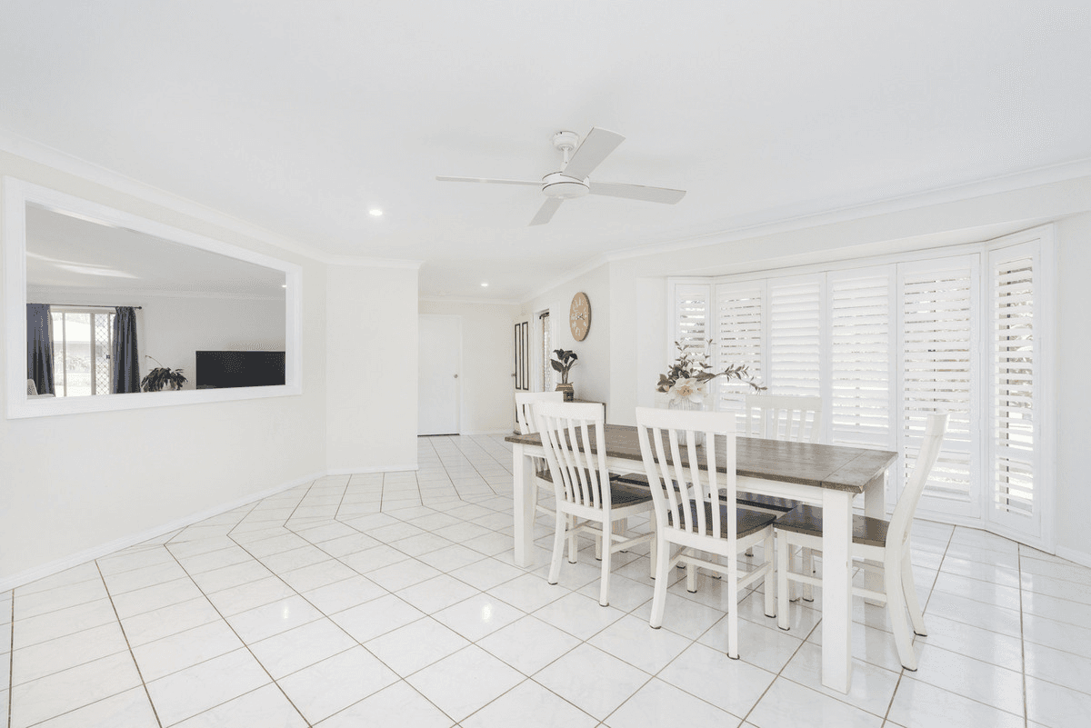 6 Philben Drive, ORMEAU, QLD 4208