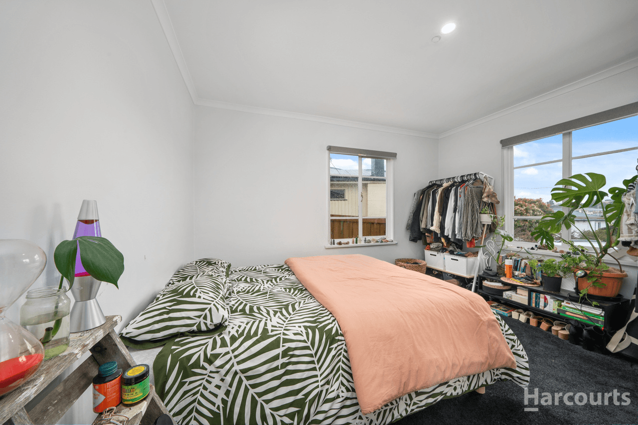 1/65 Bass Street, WARRANE, TAS 7018