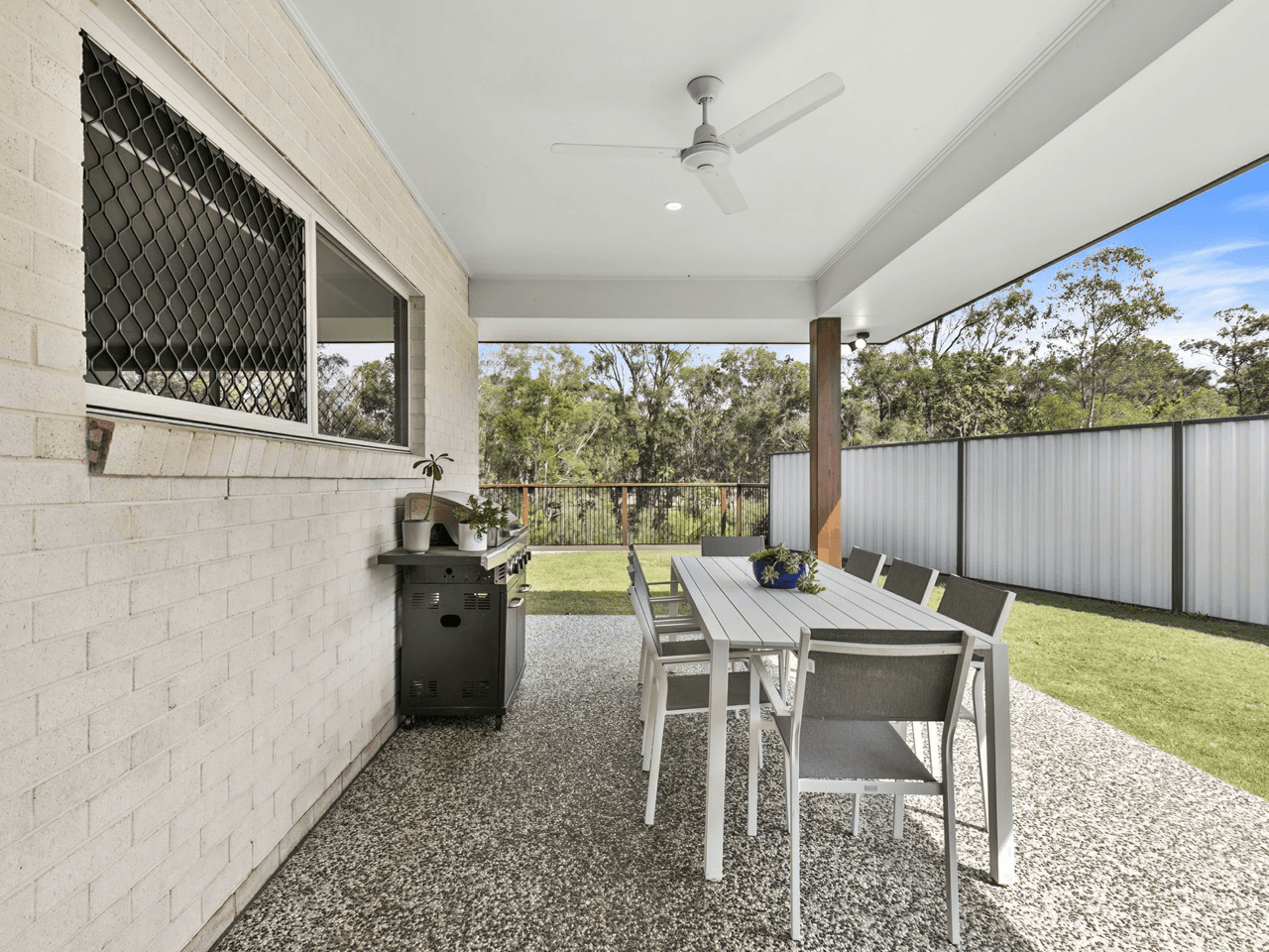 18 Armelie Court, NINGI, QLD 4511