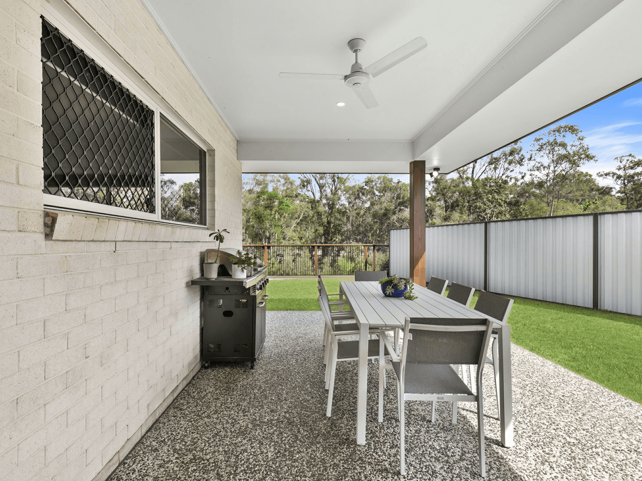 18 Armelie Court, NINGI, QLD 4511