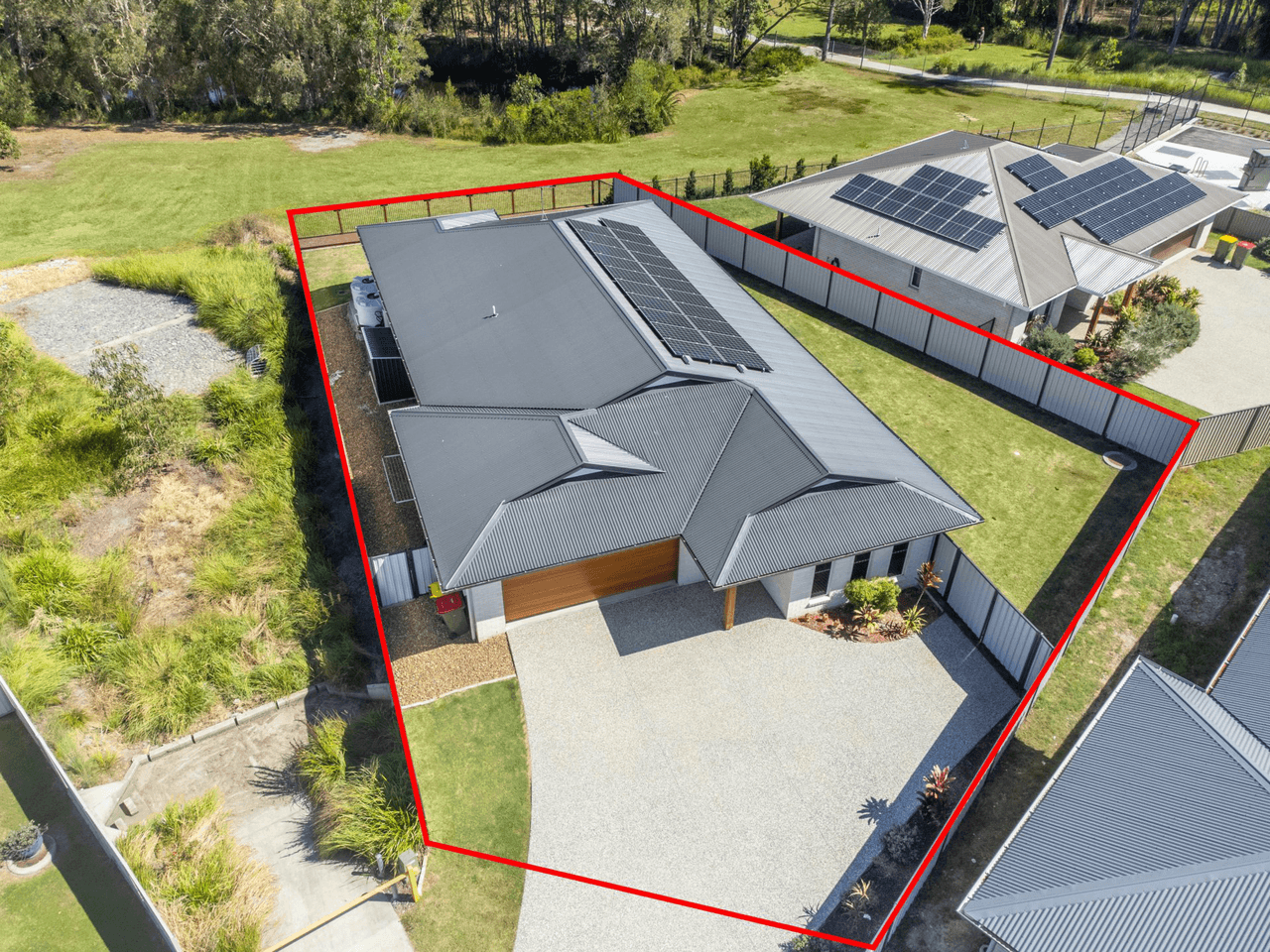 18 Armelie Court, NINGI, QLD 4511