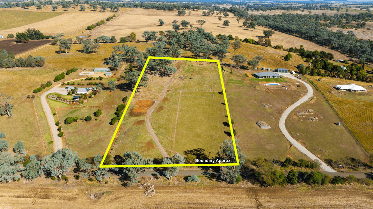 42 Beatrice Road, BURRUMBUTTOCK, NSW 2642